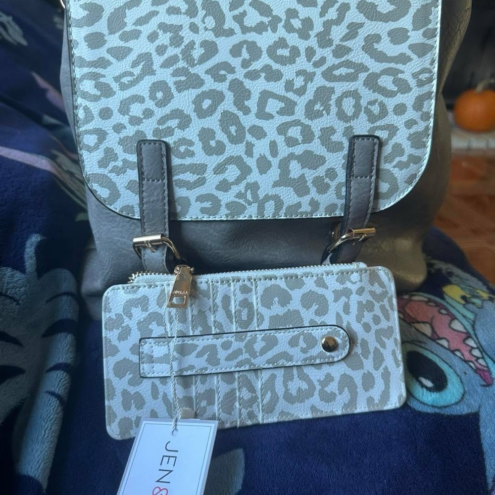 Jen & Co. Leopard Print Backpack and Wallet Set - Gray